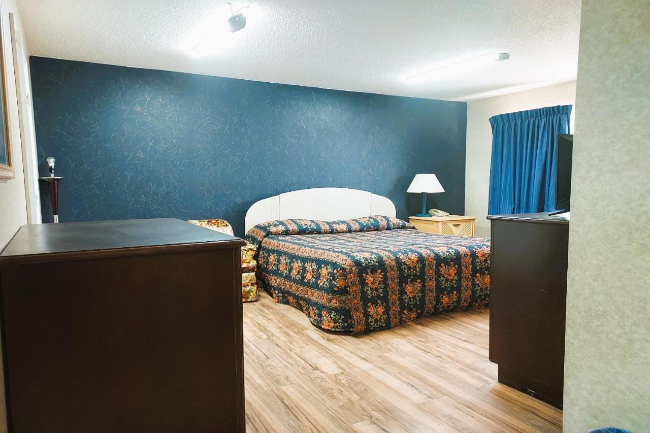 Studio Inn And Suites Galloway Exteriör bild