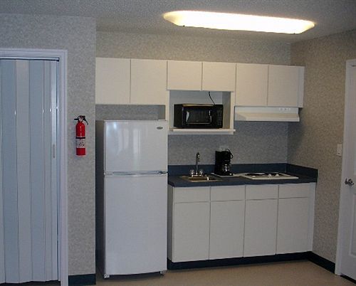 Studio Inn And Suites Galloway Exteriör bild